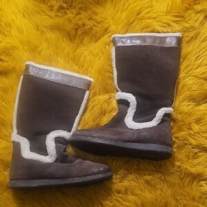 Cole Haan Brown Winter Boots with Cream Trim